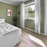 Сasa de vacaciones Stunning In With House Sea View