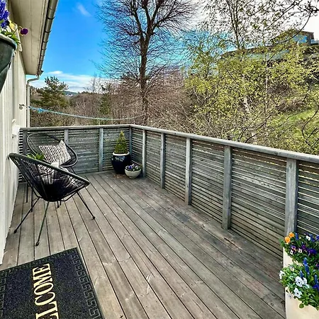 Сasa de vacaciones Stunning In With House Sea View