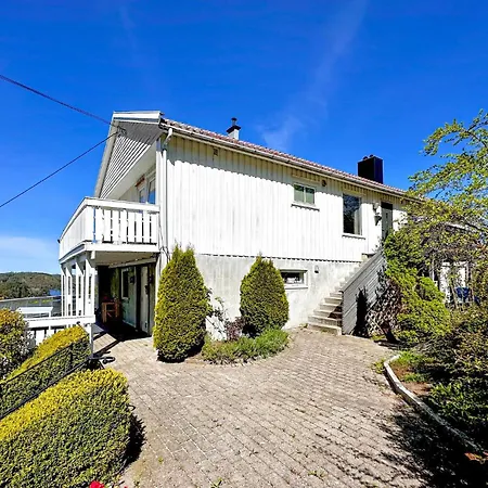 Сasa de vacaciones Stunning In With House Sea View *